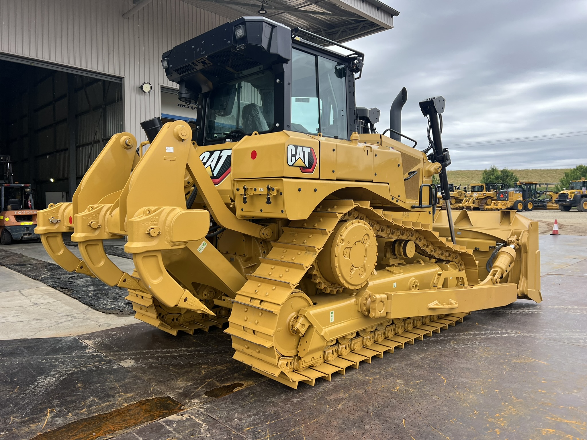 Caterpillar D6 Next Gen Dozer image 6