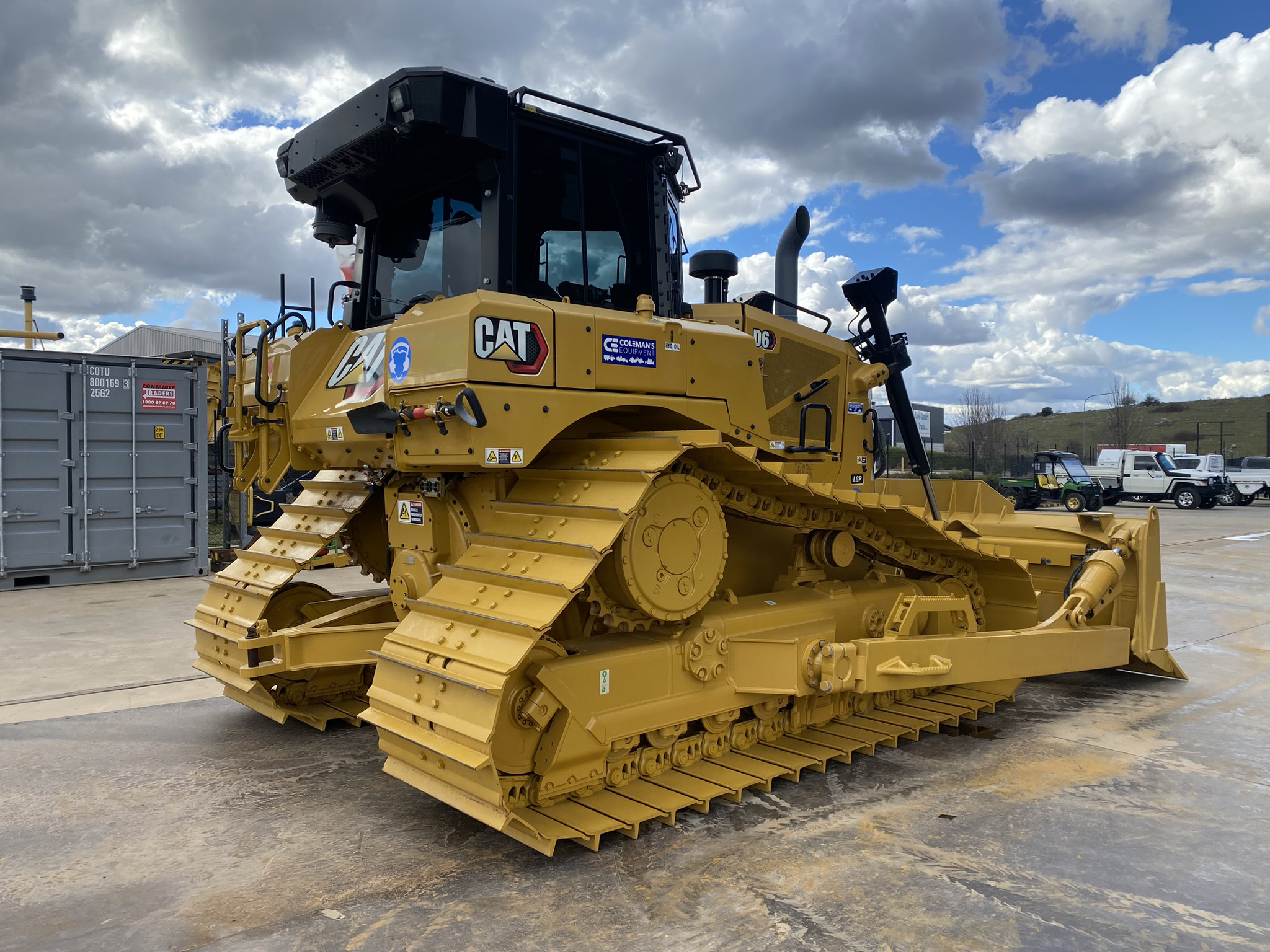 Caterpillar D6 LGP Dozer image 5