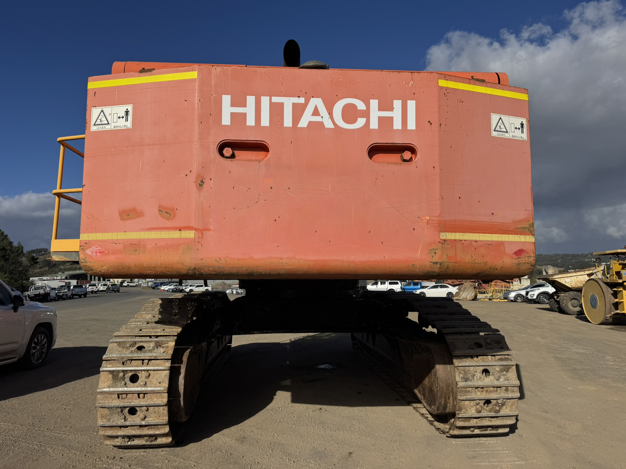 Hitachi ZX870LCH-3 Excavator image 3
