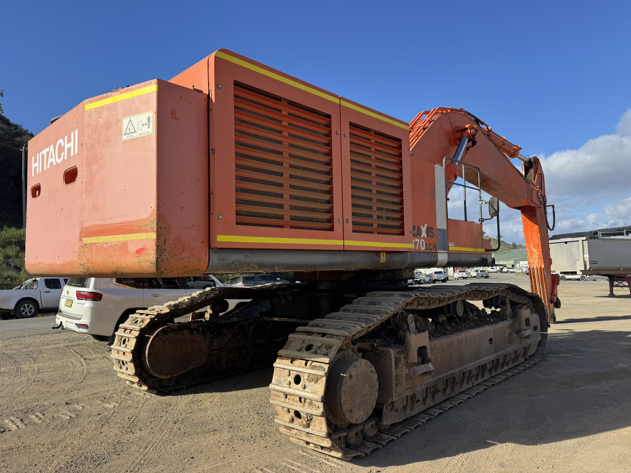 Hitachi ZX870LCH-3 Excavator image 4