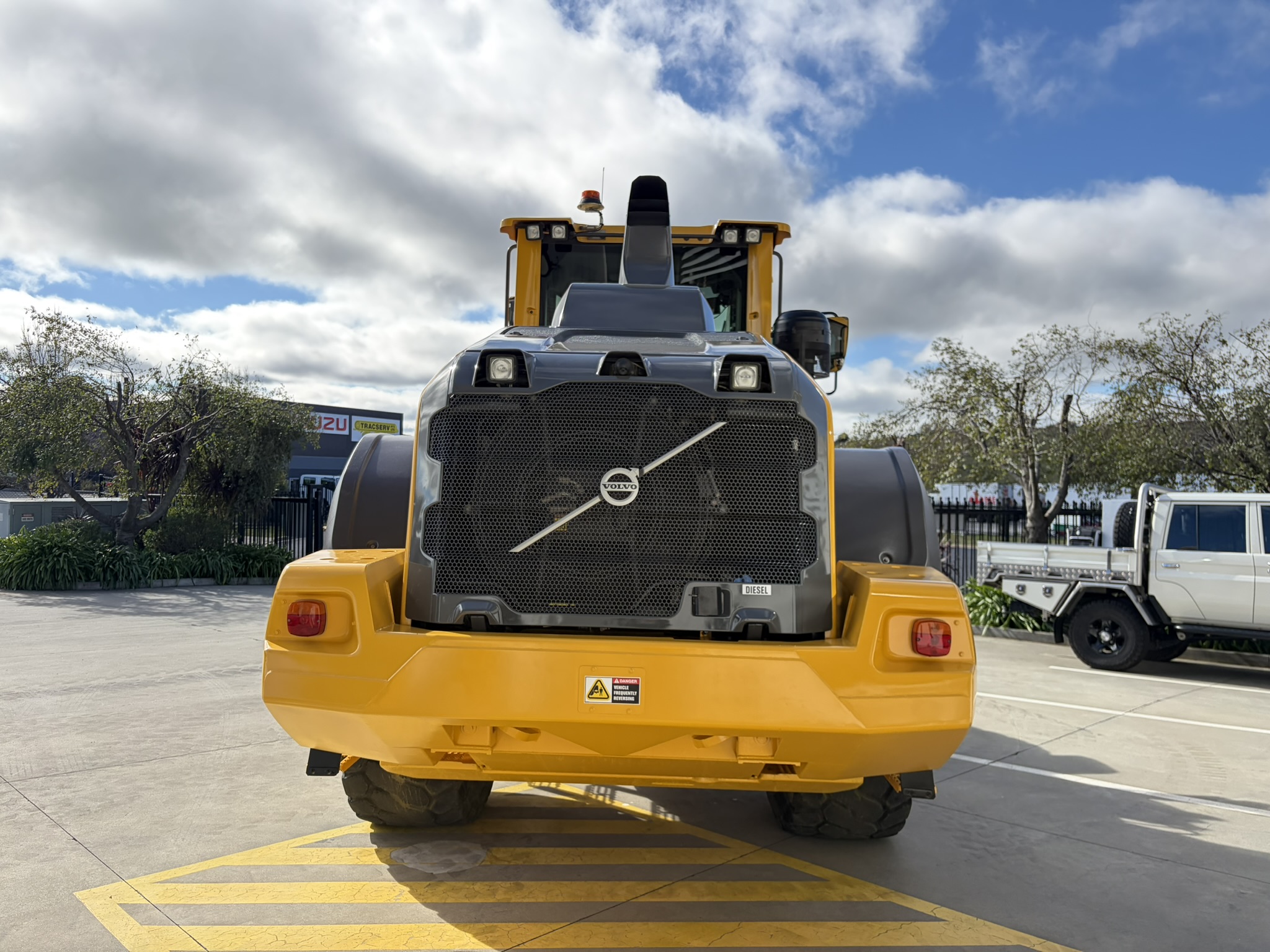 Volvo L120H Wheel Loader image 6