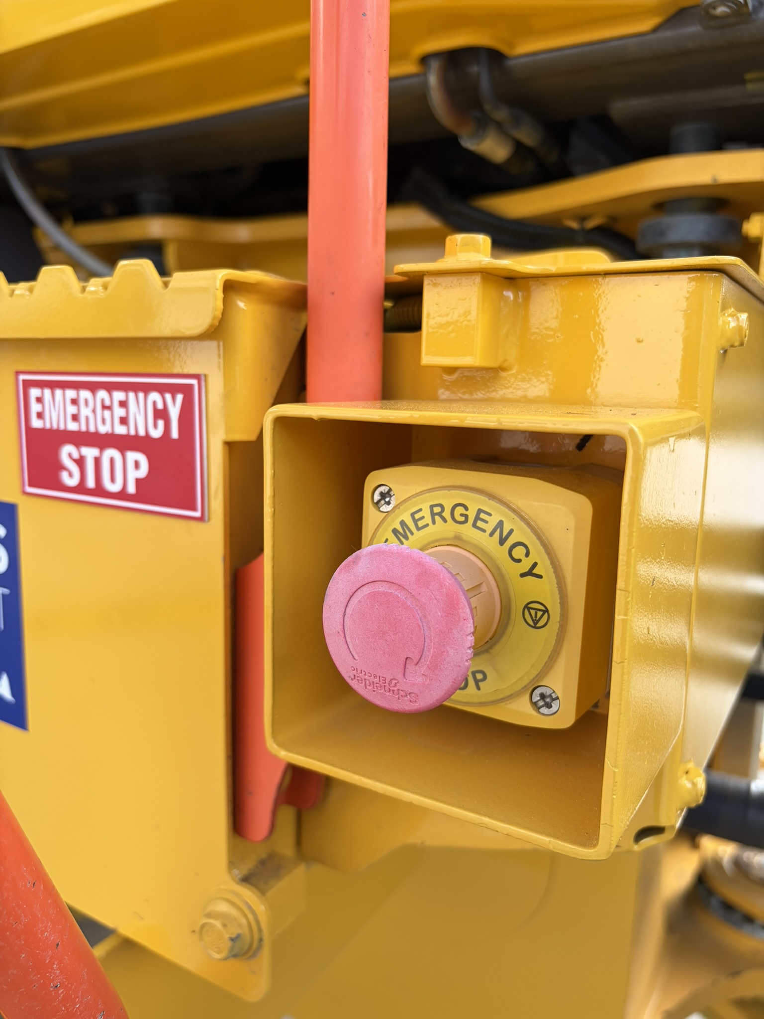 Volvo L120H Wheel Loader image 12