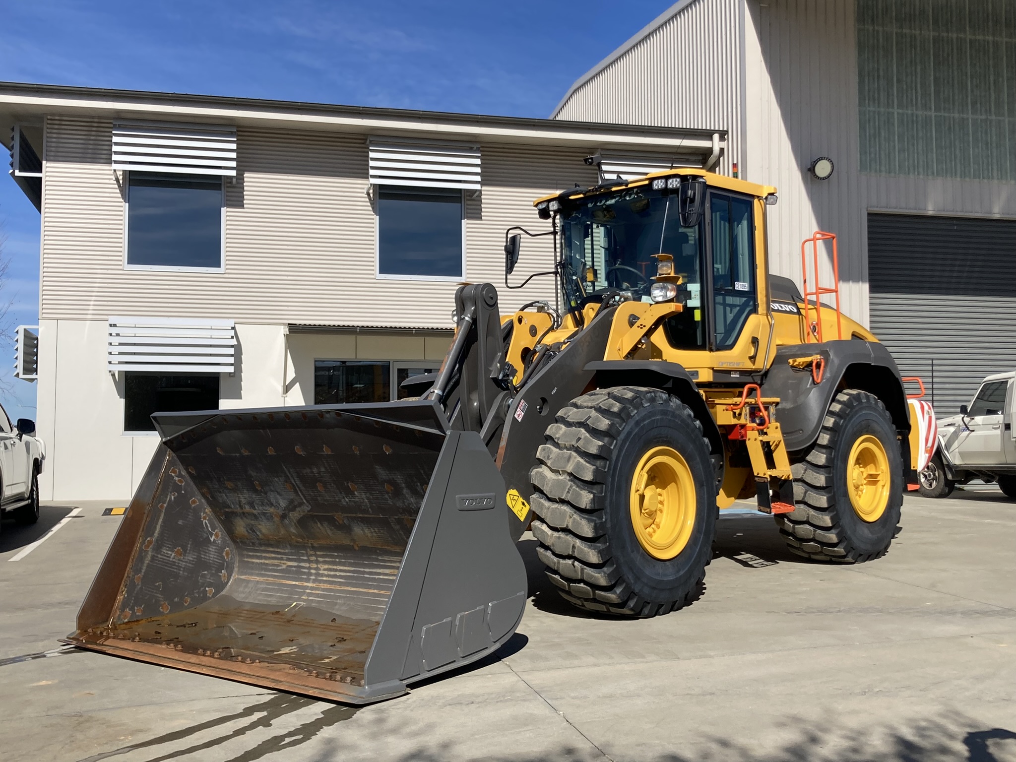 Volvo L120H Wheel Loader
