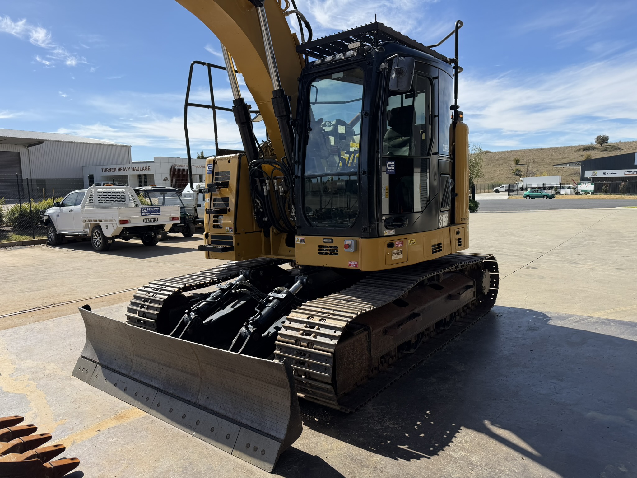 Caterpillar 315FLCR Excavator image 2
