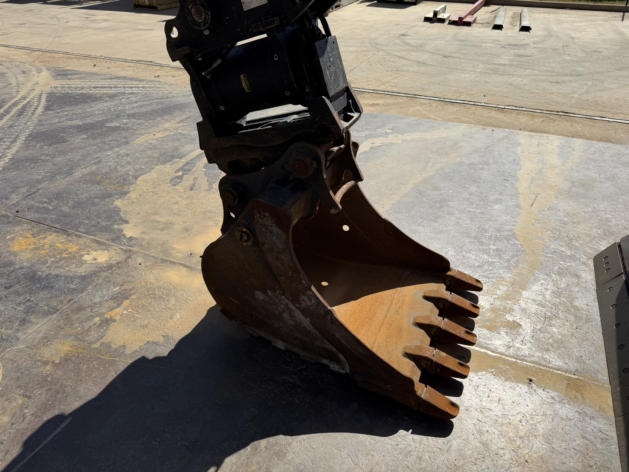 Caterpillar 315FLCR Excavator image 9