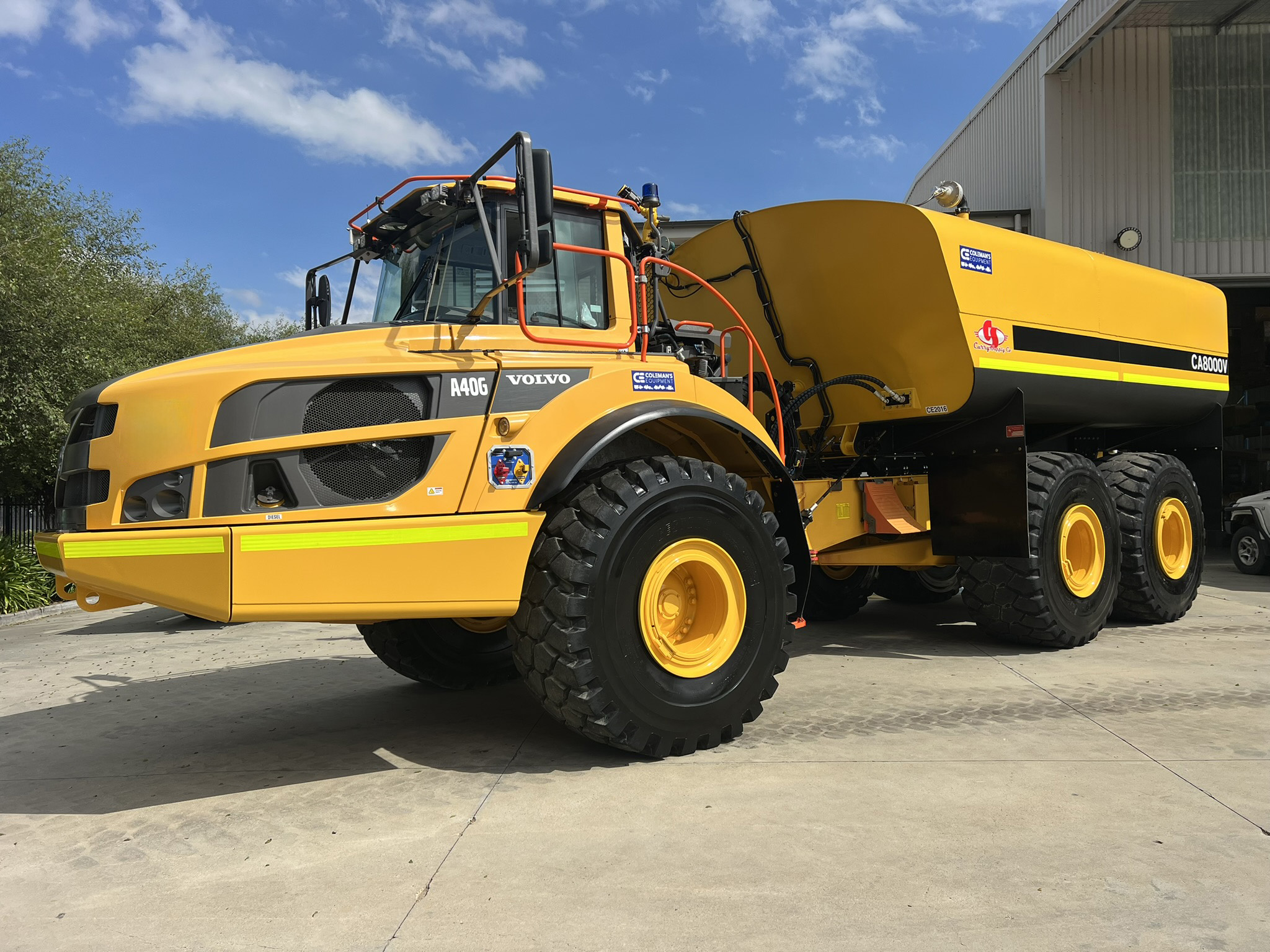 Volvo A40G Water Truck image 7