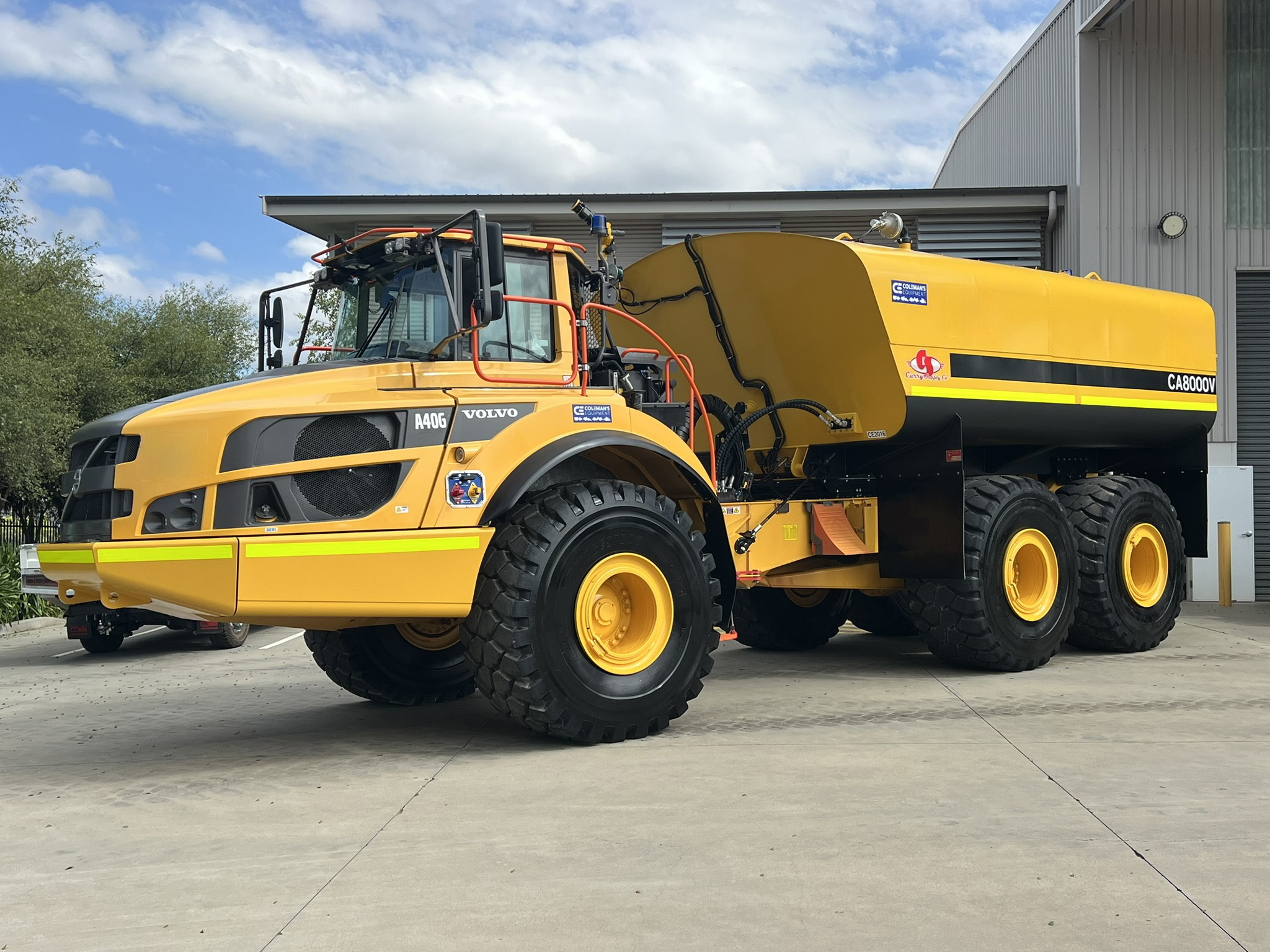 Volvo A40G Water Truck image 4