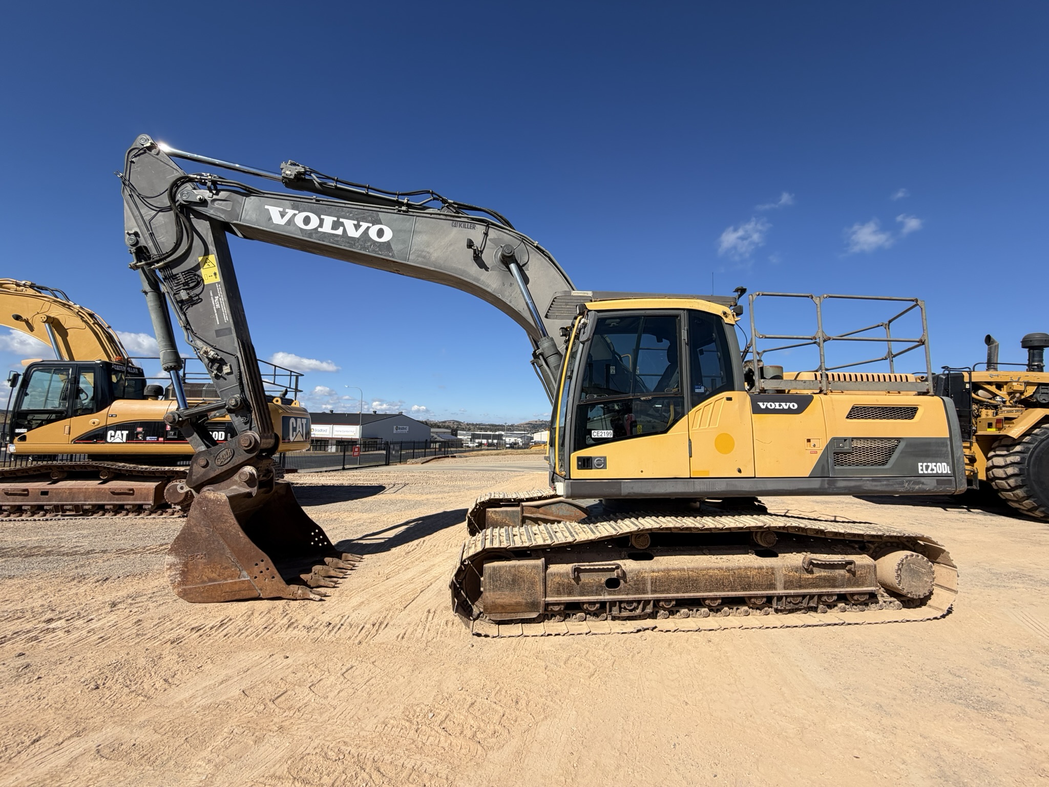Volvo EC250DL Excavator