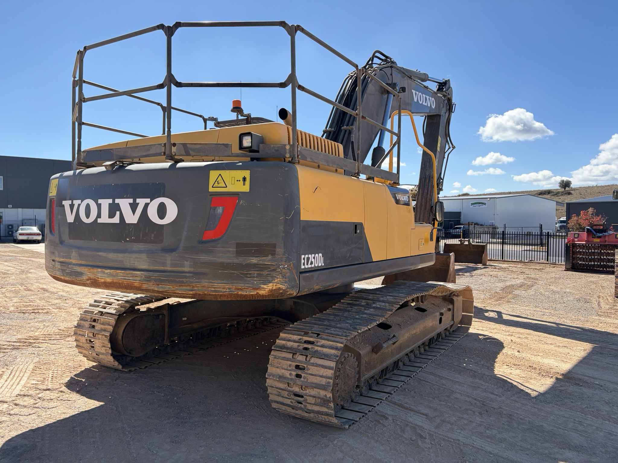 Volvo EC250DL Excavator image 4