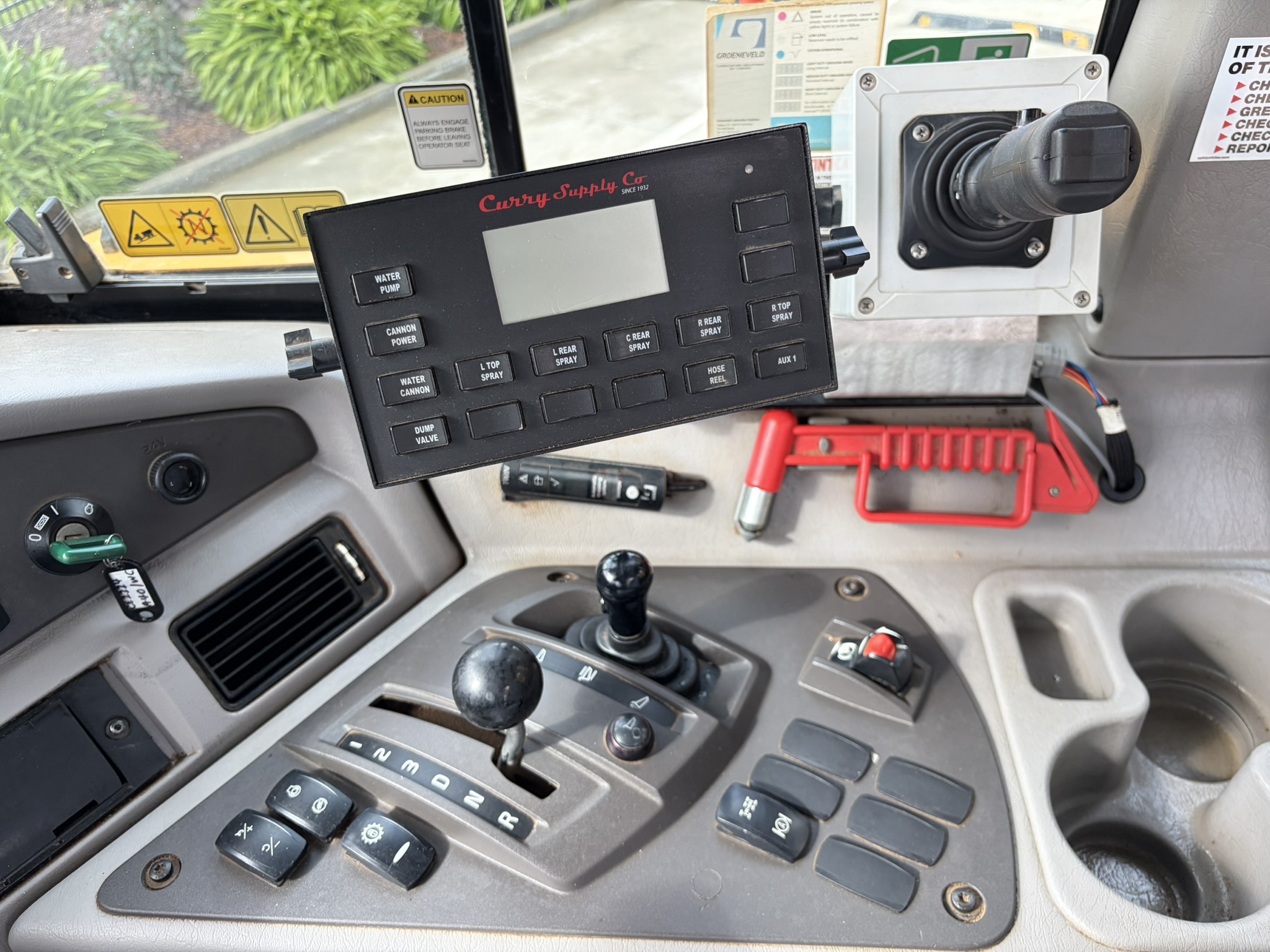Volvo A40G Water Truck image 11