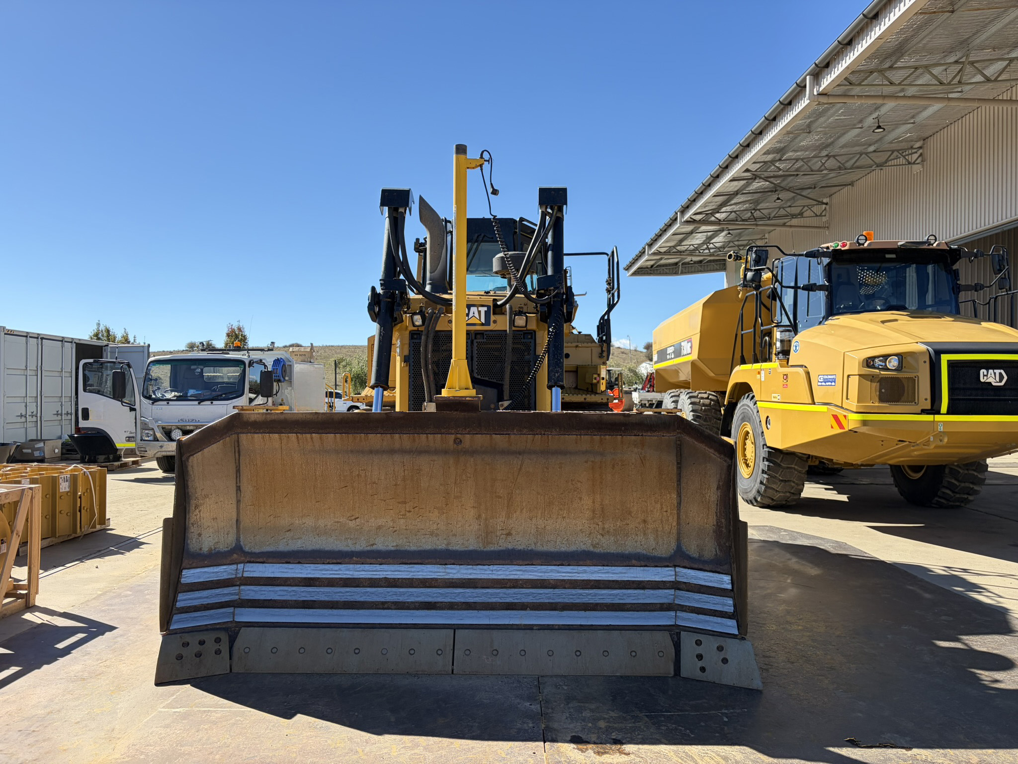 Caterpillar D6T XL Dozer image 12