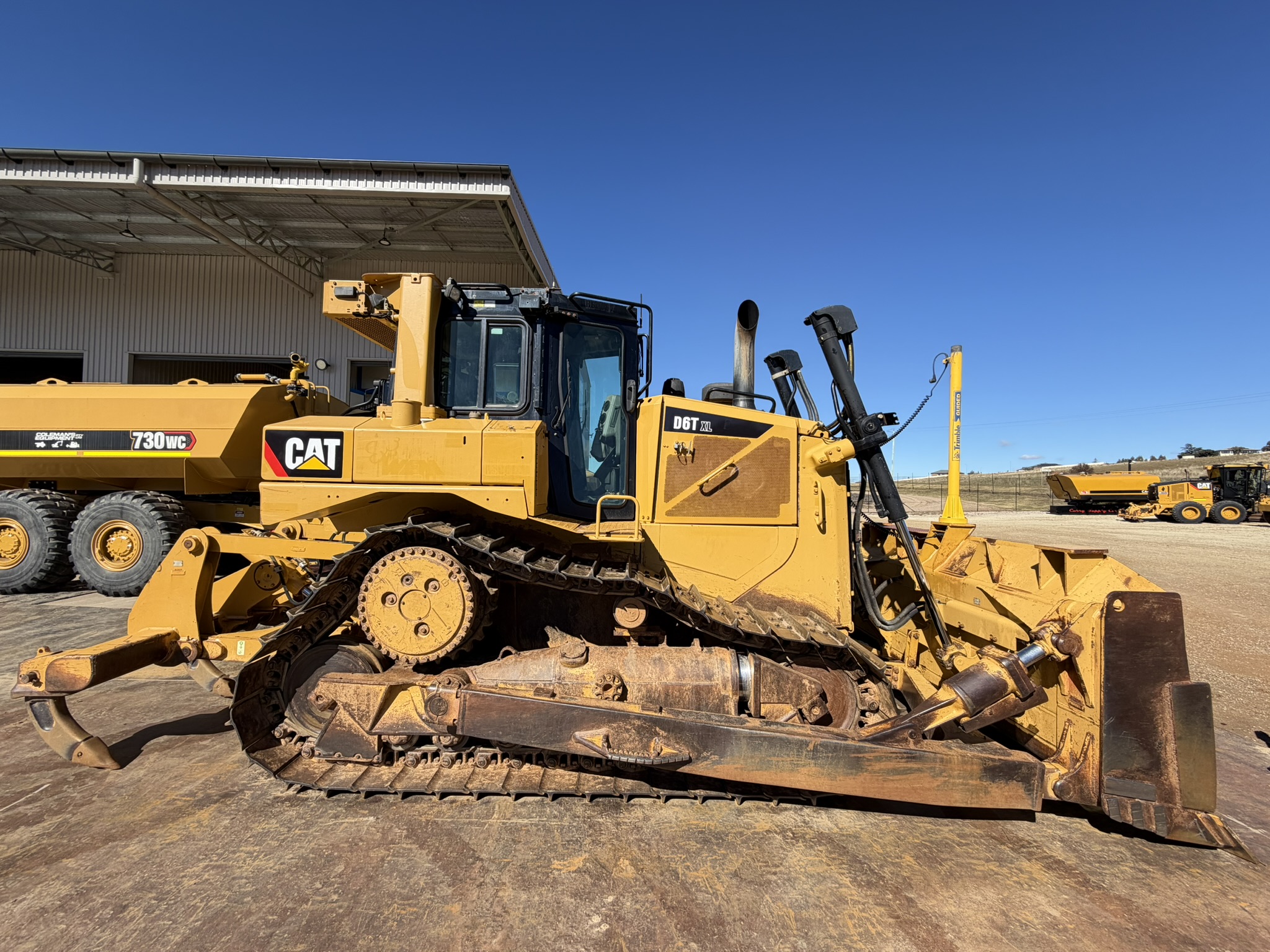 Caterpillar D6T XL Dozer image 14