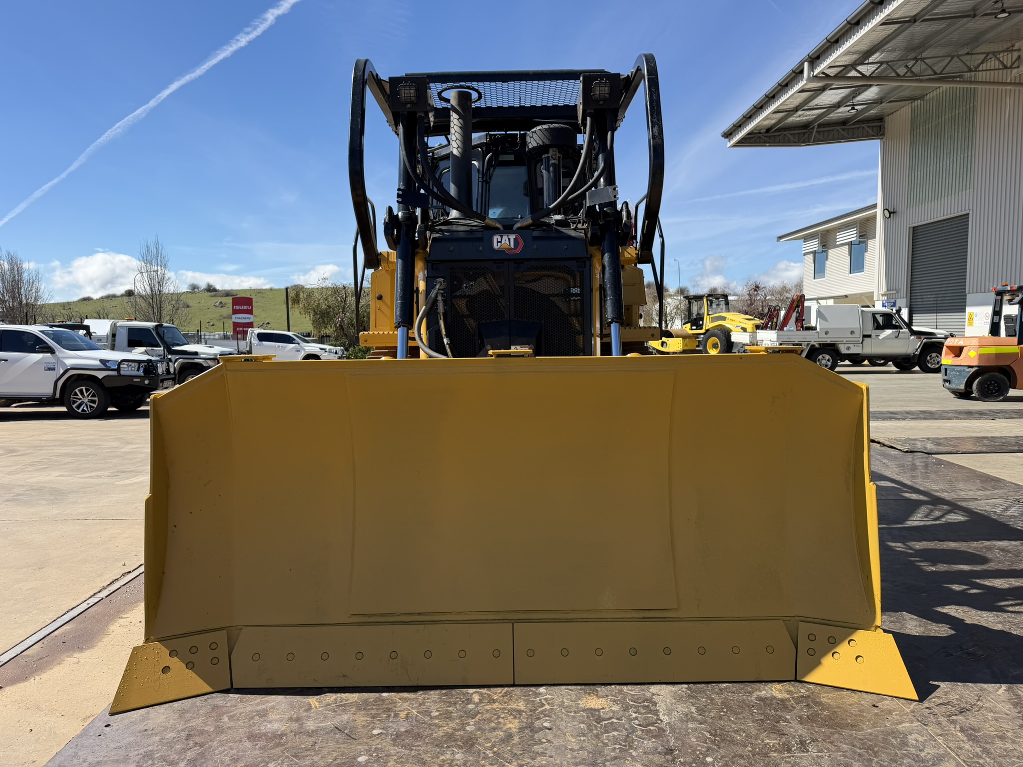Caterpillar D6 Dozer image 7